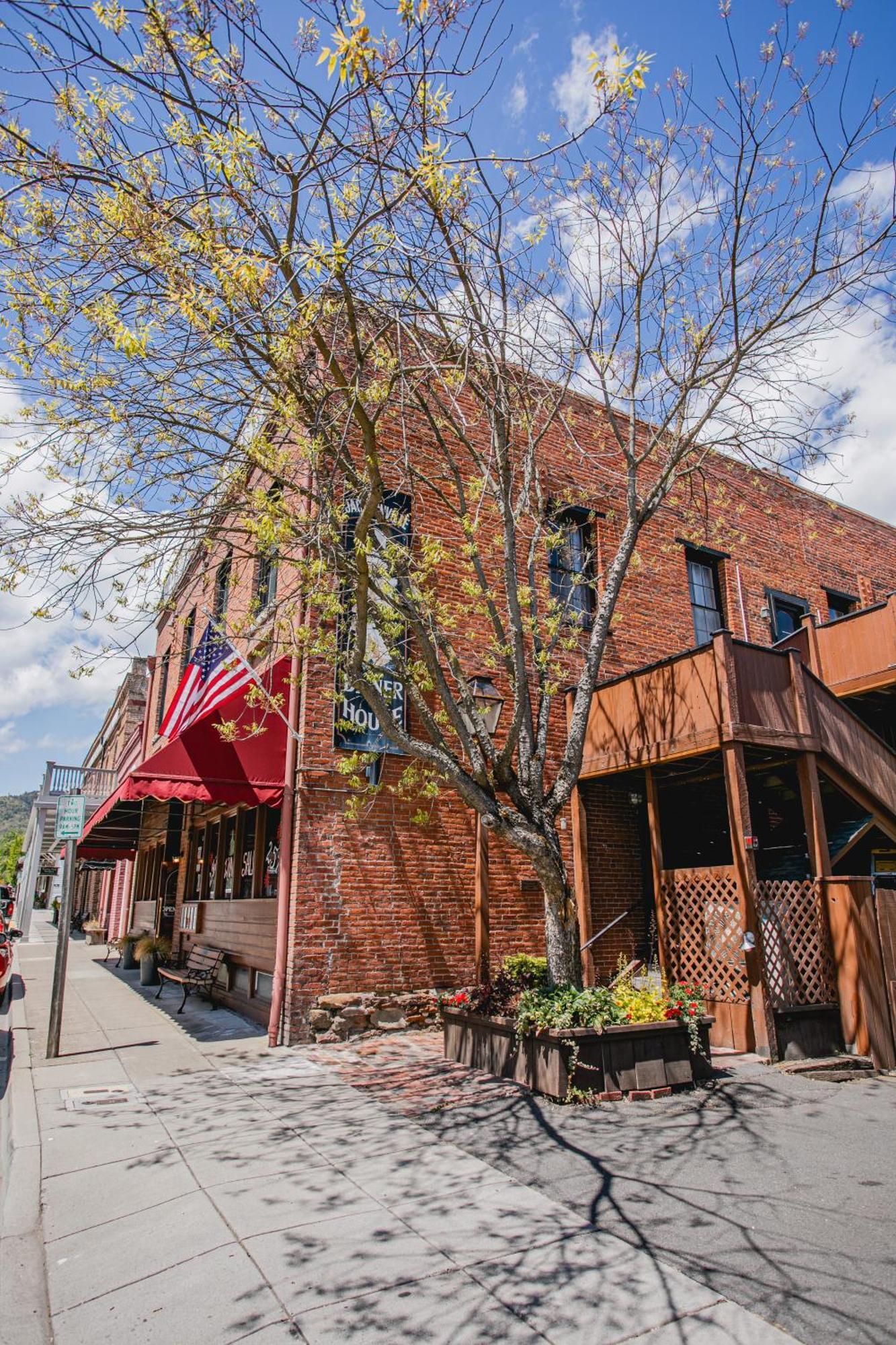 Historic Jacksonville Inn Екстериор снимка